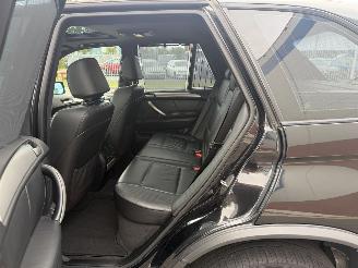 BMW X5 4.6 is picture 15
