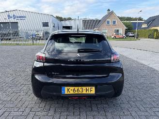 Peugeot e-208 EV Active 50 kWh Clima - Navi picture 4
