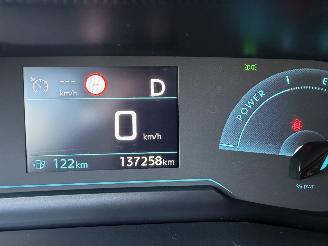 Peugeot e-208 EV Active 50 kWh Clima - Navi picture 33