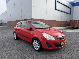Schadeauto Opel Corsa 1.2 Color Edition LPG 2012/3