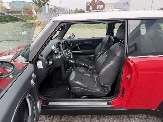 Mini Cooper 1.6 85Kw AIRCO picture 11
