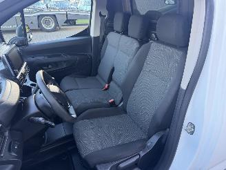 Peugeot Partner 1.5 HDI 73kw Airco - Navi - Euro6 picture 16