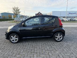 Peugeot 107 1.0 12V XR picture 2