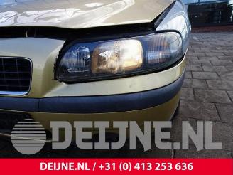 Volvo S-60 S60 I (RS/HV), Sedan, 2000 / 2010 2.4 20V 140 picture 12