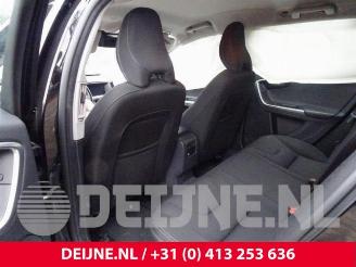 Volvo V-60 V60 I (FW/GW), Combi, 2010 / 2018 2.0 D2 16V picture 34