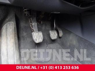 Volvo V-60 V60 I (FW/GW), Combi, 2010 / 2018 2.0 D2 16V picture 24