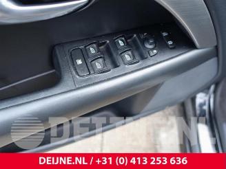 Volvo V-70 V70 (BW), Combi, 2007 / 2016 2.0 D 16V picture 16