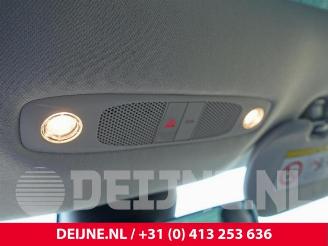 Tesla Model 3 Model 3, Sedan, 2017 EV AWD picture 32