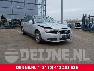 disassembly passenger cars Volvo V-70 V70 (BW), Combi, 2007 / 2016 2.0 16V Flexifuel 2008/9