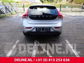 Volvo V-40 V40 (MV), Hatchback 5-drs, 2012 / 2019 2.0 T3 16V picture 6