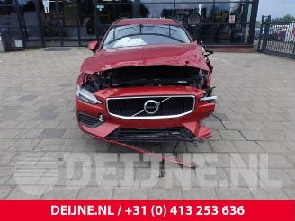 Volvo V-60 V60 II (ZW), Combi, 2018 2.0 B4 16V Mild Hybrid picture 2