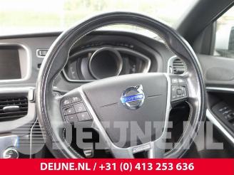 Volvo V-40 V40 (MV), Hatchback 5-drs, 2012 / 2019 2.0 D4 16V picture 24