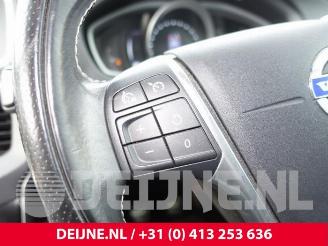Volvo V-40 V40 (MV), Hatchback 5-drs, 2012 / 2019 2.0 D4 16V picture 27
