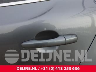 Volvo V-40 V40 (MV), Hatchback 5-drs, 2012 / 2019 2.0 D4 16V picture 32