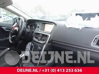 Volvo V-40 V40 (MV), Hatchback 5-drs, 2012 / 2019 2.0 D2 16V picture 34