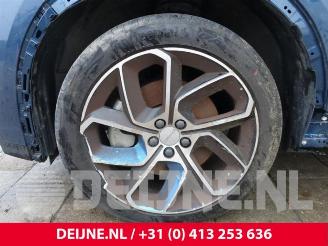 Lynk & Co 01 01, SUV, 2018 1.5 PHEV picture 10
