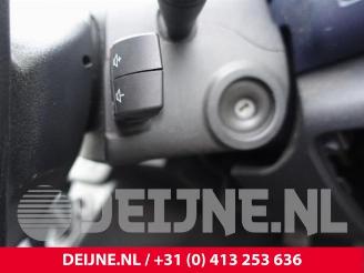 Opel Vivaro Vivaro, Van, 2014 / 2019 1.6 CDTI 90 picture 29