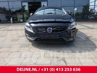 Volvo V-60 V60 I (FW/GW), Combi, 2010 / 2018 2.0 D3 20V picture 2