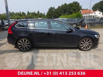 Volvo V-60 V60 I (FW/GW), Combi, 2010 / 2018 2.0 D3 20V picture 8