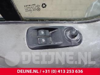 Nissan Primastar Primastar, Van, 2002 2.0 dCi 120 picture 21