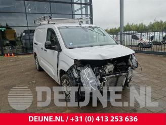 Uttjänta bilar auto Toyota ProAce ProAce City, Van, 2019 1.2 VVT-i 110 2022/11