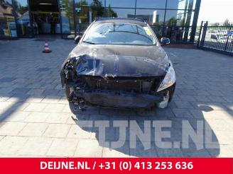 Volvo V-60 V60 I (FW/GW), Combi, 2010 / 2018 2.0 D3 20V picture 2