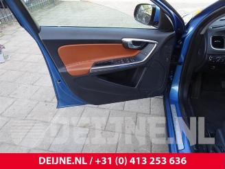 Volvo V-60 V60 I (FW/GW), Combi, 2010 / 2018 2.4 D6 20V Plug-in Hybrid AWD picture 20