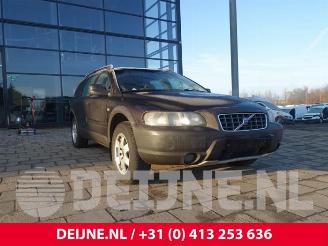Vrakbiler auto Volvo Xc-70 XC70 (SZ), SUV, 2000 / 2007 XC70 2.4 T 20V 2001/3