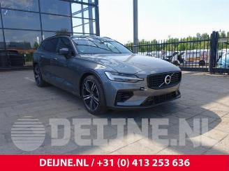 Auto da rottamare Volvo V-60 V60 II (ZW), Combi, 2018 2.0 T6 16V Twin Engine 2021