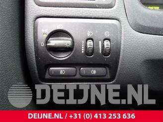 Volvo V-70 V70 (SW), Combi, 1999 / 2008 2.4 20V 140 picture 18