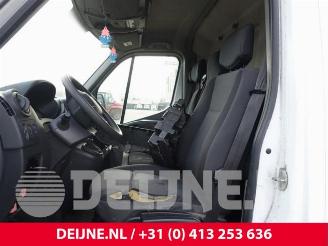 Renault Master Master III (FV), Van, 2010 2.3 dCi 125 16V FWD picture 21