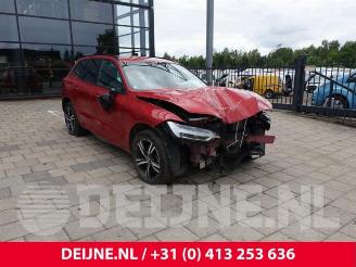 Uttjänta bilar auto Volvo Xc-60 XC60 II (UZ), SUV, 2017 2.0 B4 16V Mild Hybrid AWD 2019/7