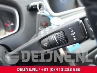 Volvo V-40 V40 (MV), Hatchback 5-drs, 2012 / 2019 1.6 D2 picture 22