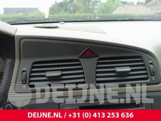 Volvo V-70 V70 (SW), Combi, 1999 / 2008 2.4 20V 170 picture 32