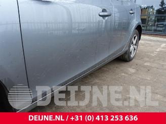 Volvo V-40 V40 (MV), Hatchback 5-drs, 2012 / 2019 2.0 D4 16V picture 11