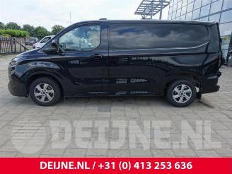 Ford Transit  picture 4