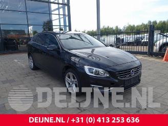 demontáž osobní automobily Volvo V-60 V60 I (FW/GW), Combi, 2010 / 2018 2.4 D6 20V Plug-in Hybrid AWD 2014/6