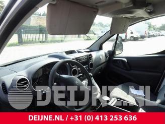 Peugeot Partner Partner (GC/GF/GG/GJ/GK), Van, 2008 / 2018 1.6 HDI 110 16V picture 21