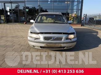 Volvo V-70 V70 (SW), Combi, 1999 / 2008 2.3 T5 20V picture 2