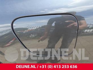 Volvo V-60 V60 II (ZW), Combi, 2018 2.0 T8 16V Plug-in Hybrid AWD picture 12