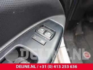 Fiat Doblo Doblo Cargo (263), Van, 2010 1.3 MJ 16V DPF Euro 5 picture 20
