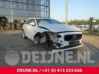 Vrakbiler auto Volvo V-90 V90 II (PW), Combi, 2016 2.0 D3 16V 2017/2