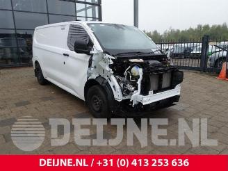 Uttjänta bilar auto Ford Transit Transit Custom, Van, 2023 2.0 EcoBlue 110 2024/1