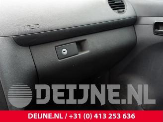 Volkswagen Caddy Caddy III (2KA,2KH,2CA,2CH), Van, 2004 / 2015 1.6 TDI 16V picture 29