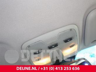 Volvo V-70 V70 (SW), Combi, 1999 / 2008 2.4 20V 170 picture 25