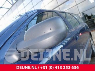 Volvo V-70 V70 (SW), Combi, 1999 / 2008 2.4 20V 170 picture 11