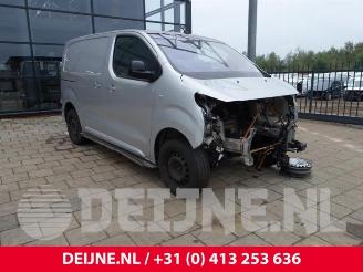Uttjänta bilar auto Peugeot Expert Expert (V1/VA/VB/VE/VF/VT/VY), Van, 2016 2.0 Blue HDi 120 16V 2017/6