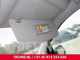 Peugeot Expert Expert (V1/VA/VB/VE/VF/VT/VY), Van, 2016 2.0 Blue HDi 120 16V picture 24