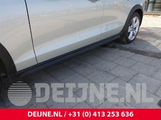 Volvo V-60 V60 Cross Country I (FZ), Combi, 2010 / 2018 2.0 D3 16V picture 16