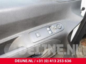 Peugeot Partner Partner (EA//EF/EN/EU), Van, 2018 1.5 BlueHDi 100 picture 18